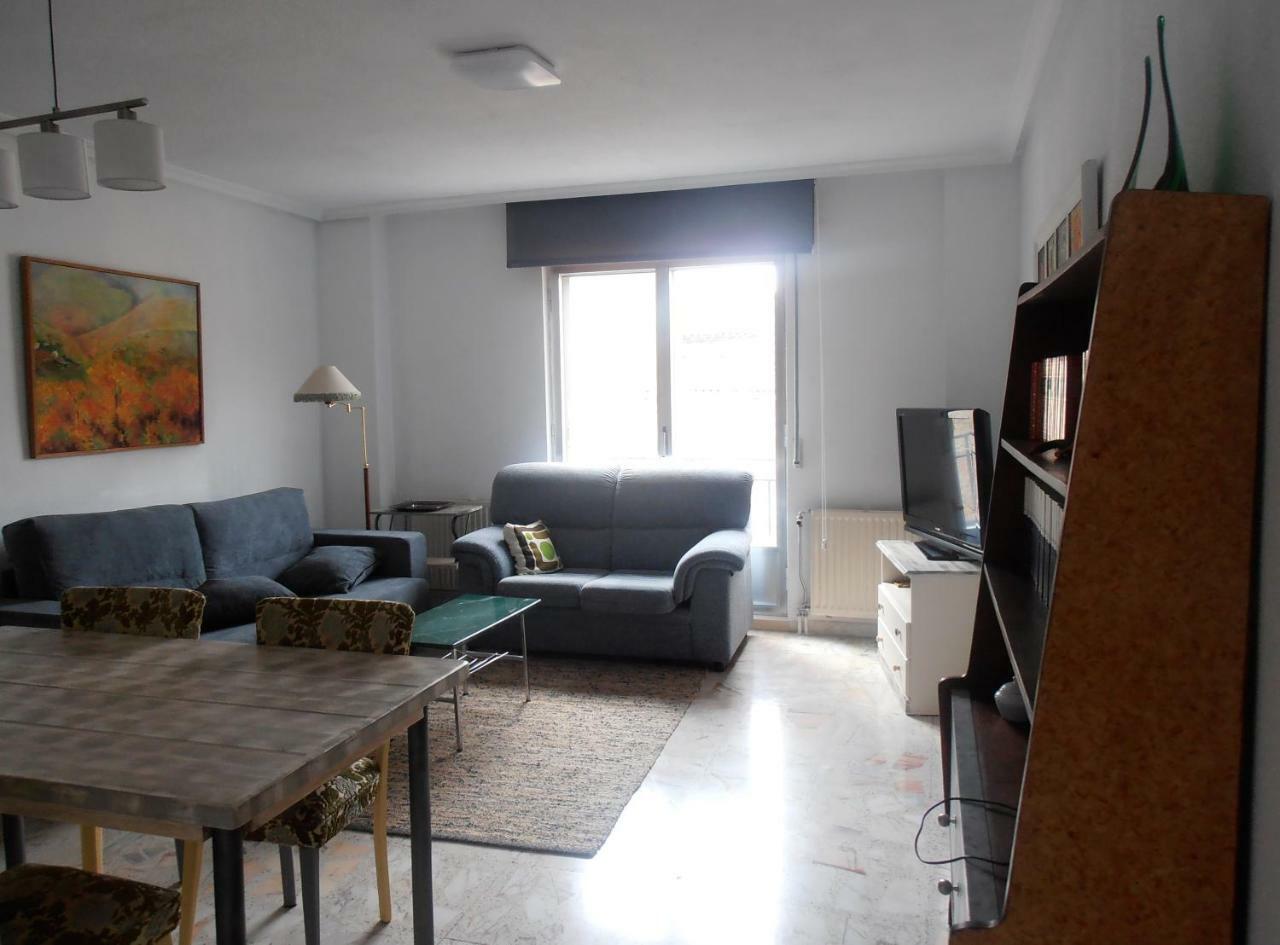 La Galeria Apartment Ávila Luaran gambar